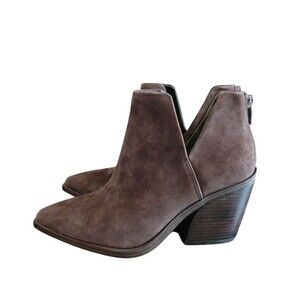 NEW Vince Camuto Gigietta Suede Bootie Sz 8.5 Brown Western Heel Pointed  $149